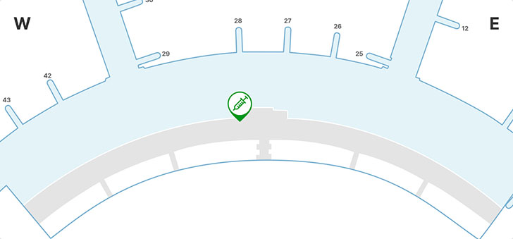 제1 여객터미널의 중앙에 예방접종 및 증명서 교부장소가 위치해 있다.